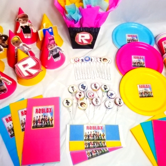 Roblox Girl Birthday Party Package - Picture 3 of 7